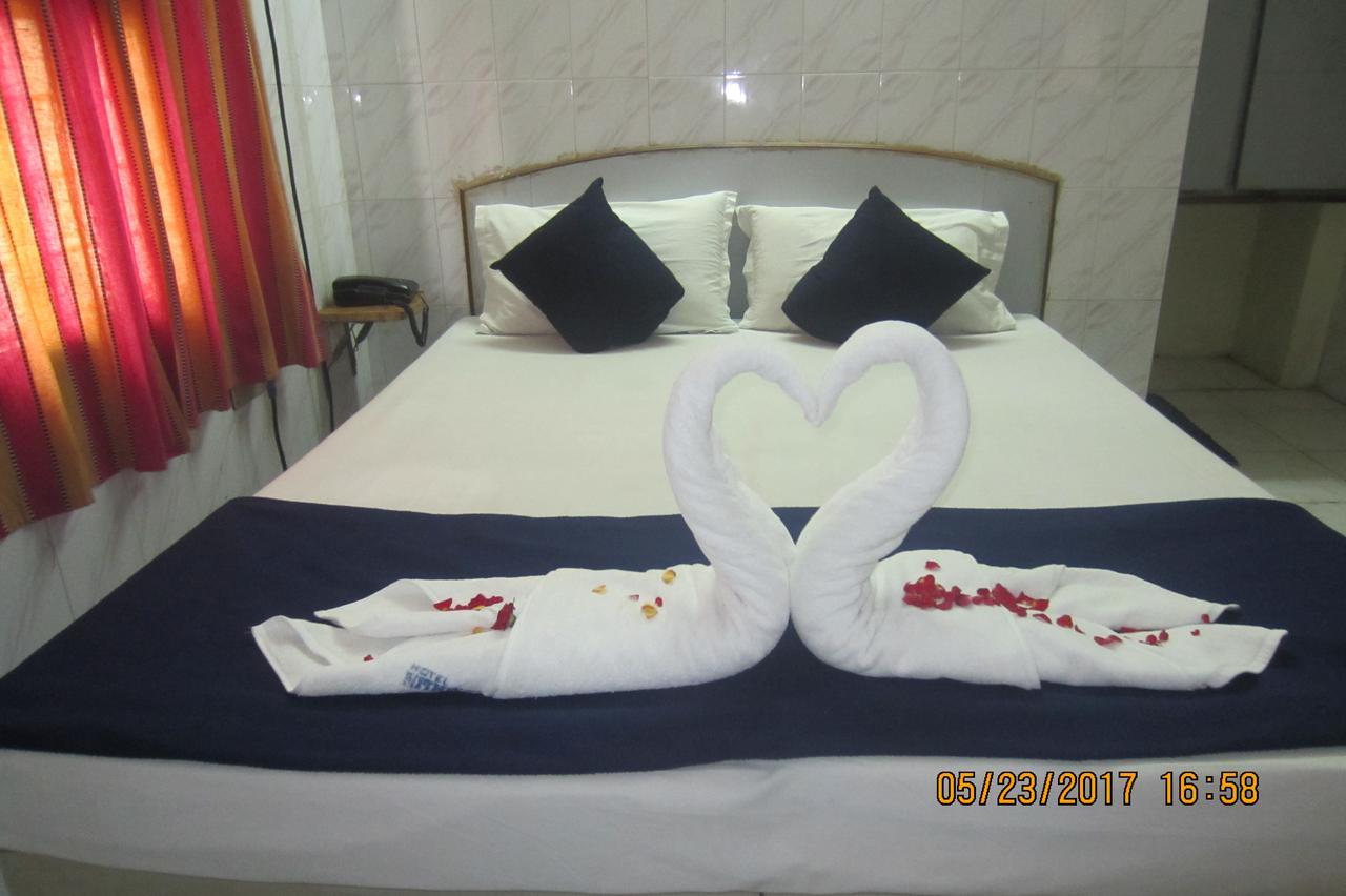 Sree Vaibhav Residency Hotel Tirupati Exterior foto